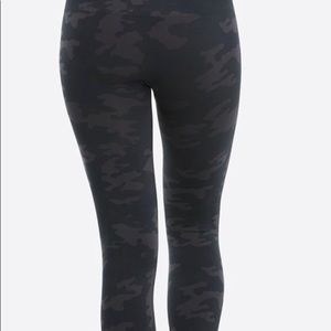 Spanx look at me now camo leggings
